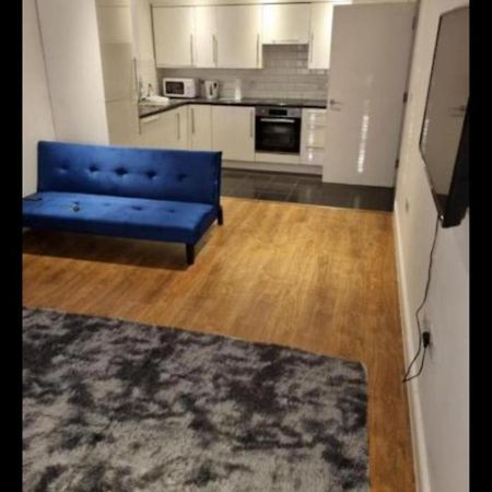 Chi'S Home Dagenham Ngoại thất bức ảnh